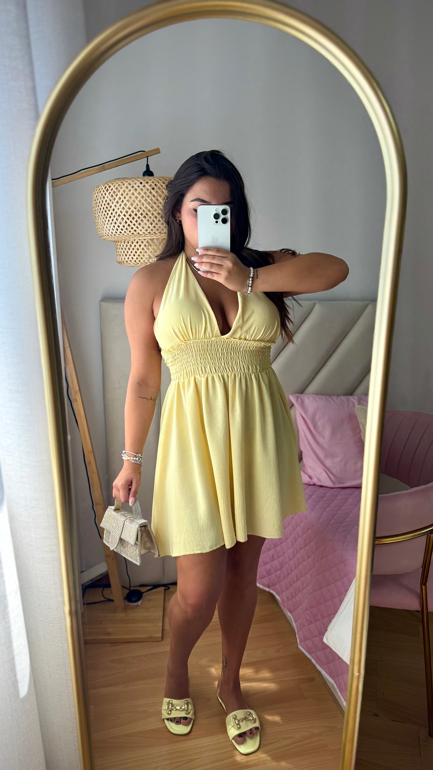 VESTIDO AMARELO