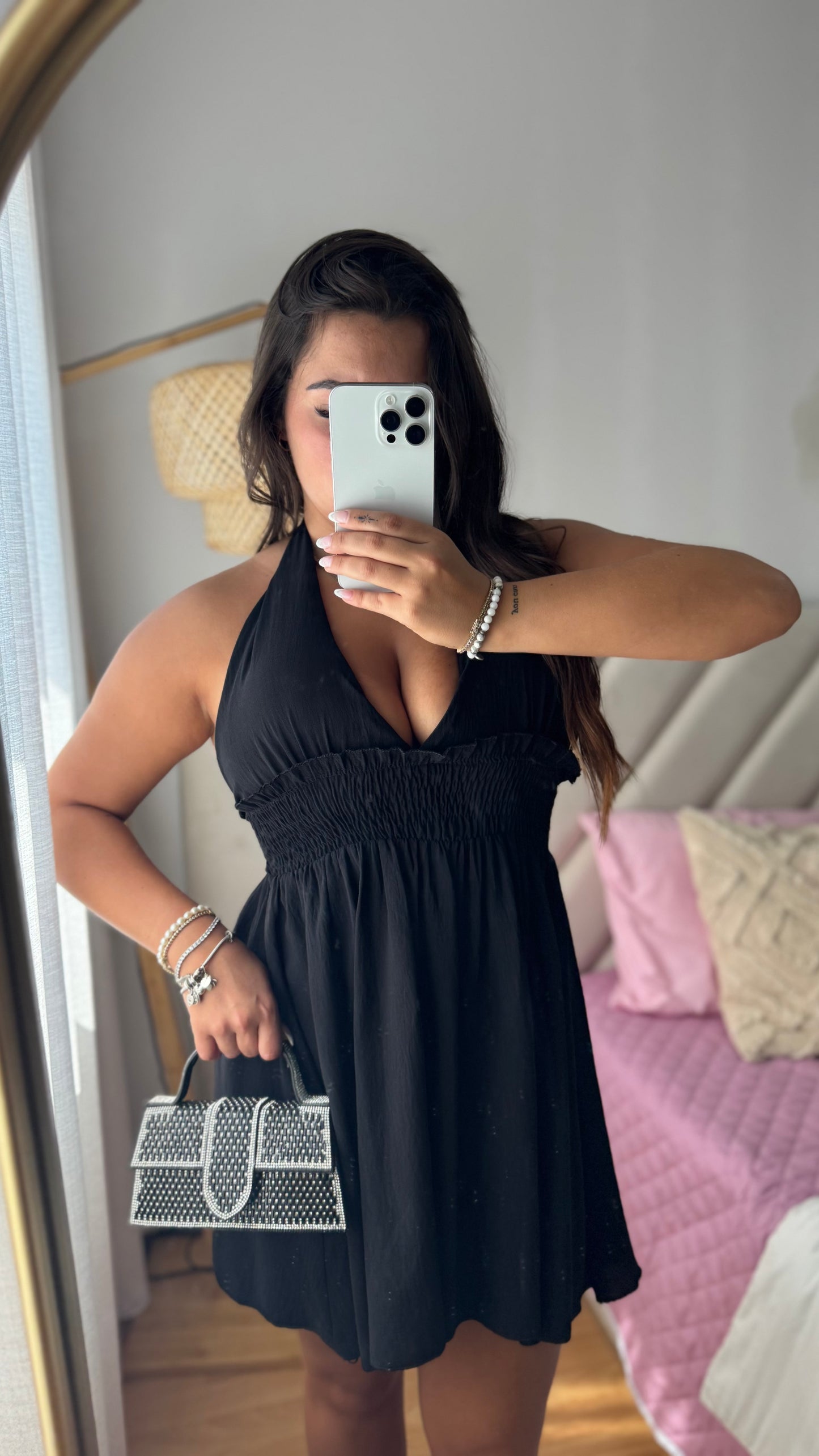 VESTIDO PRETO