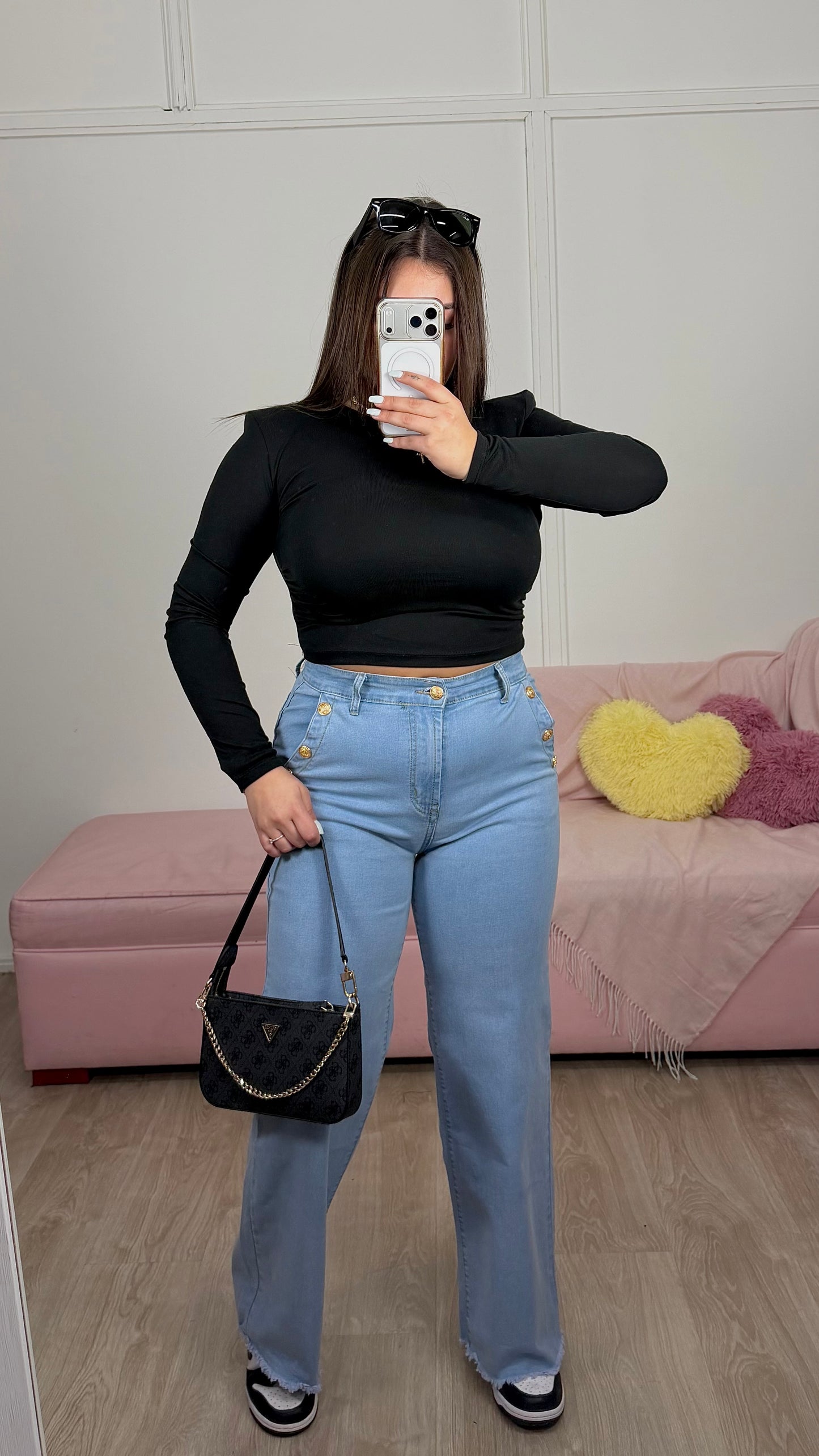 Calça Wide Leg Pormenor Botões
